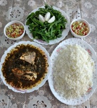 قلیه ماهی با ماهی سنگسر