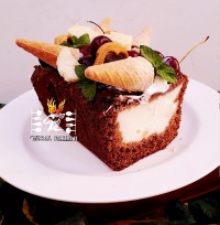 کیک بستنی شکلاتی