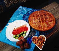 نان روغنی صبحانه