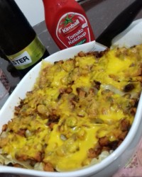 لازانیا سوسیس و ژامبون