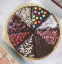 کیک خیس شکلاتی با رویه گاناش