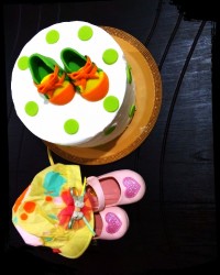 کیک اسفنجی سه تخم مرغی