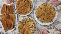 پیتزا وپیراشکی قارچ و مرغ