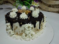 اینم کیک تولد