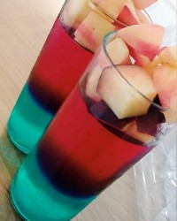 ژله ے دو رنـگ میوه اےシ