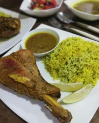 چلو گوشت بوقلمون