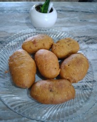 پیراشکی باگوشت وقارچ وپنیرپیتزا