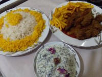 خورشت بادمجان با گوشت قلقلی و بورانی ماستو اسفناج