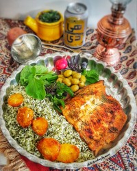 سبزی پلو با ماهی تنوری