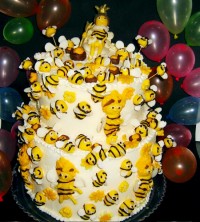 کیک اسفنجی 6 تخم مرغی