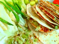 ساندویچ تاکو و پیتزا