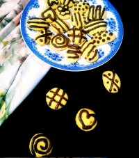 شیرینی کتلتی با روکش کرم شکلات