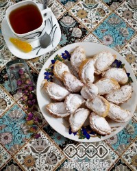 قطاب یزدی خوشمزه من دستورش در ویدیوهامه ک کلیپ خودمه
