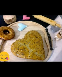 نان زعفرانی شکلاتی