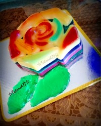 ژله رنگین کمان در فریزر