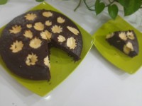 کیک شکلاتی پنیری (یورقان کیک)