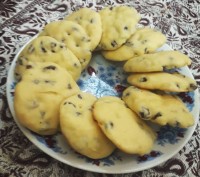 شیرینی کشمشی نرم بازاری