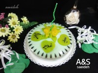 کیک نارگیلی با سس شکلات سفید