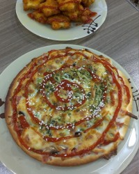 پیتزا نرگس پز....ناگت مرغ.....