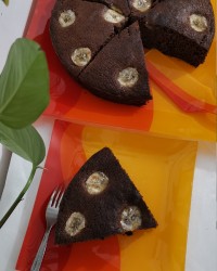 کیک شکلاتی موزی