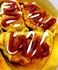 پیراشکی پیتزایی.