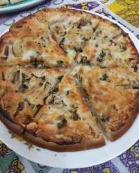 به وقت پیتزا شیدا خانم ?