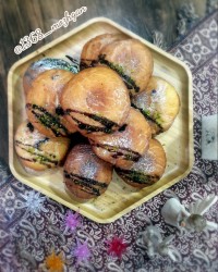 پیراشکی با مغذ شکلات قرار پاپیونی مصی جون