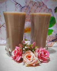 اسموتی شکلات و موز