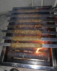 کباب کوبیده شام دیشب ما