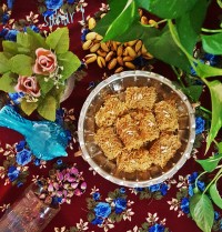 رول کادایف با مغز فرنی