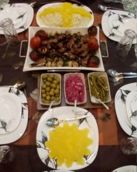 سلام به گلای تو خونه