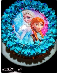 کیک اسفنجی سه تخم مرغی