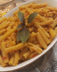 اینچیلادای مرغ و پاستا