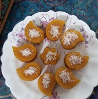 حلوا با ارد سمولینا