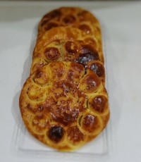 کلوچه فومن بازاری