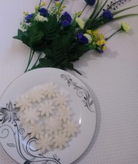 قند تزئینی با طعم هل و زعفران