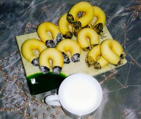 شیرینی نعلی بازاری