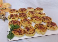 پیتزای رولی