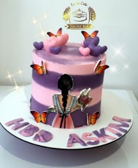 کیک دخملانه