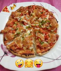 پیتزا... بفرمایید دوستان