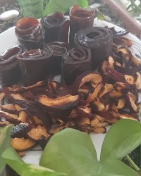 میوه خشک و لواشک