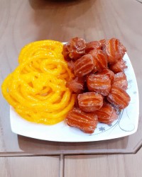 بامیه و زولبیا