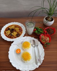 قیمه بادمجان غذای مورد علاقه همسر جان