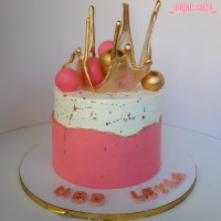 کیک اسفنجی 6 تخم مرغی