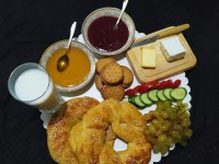 نان سمیت صبحانه