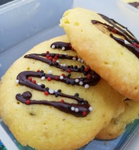 شیرینی پسته ای زعفرانی