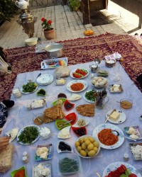 یک صبحانه دورهمی باصفا