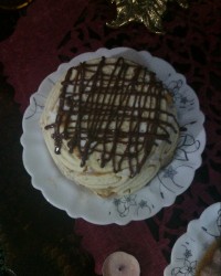 شارلوت بستنی