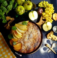 کرامبل کیک سیب ودارچین