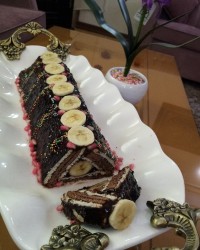 کیک یخچالی هرمی